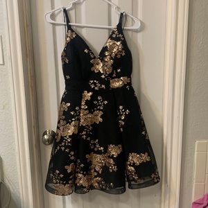 Dress size S